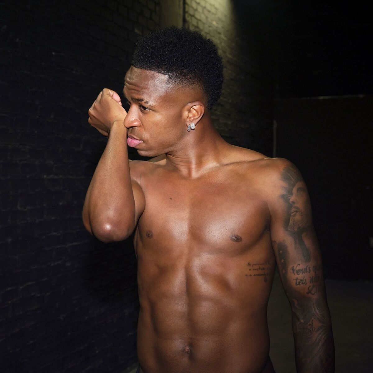 V3HA4047C05DCD9798E2812F88D562C77A3R7488348P4